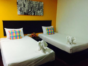 Гостиница Benetti Lodge  Патонг
